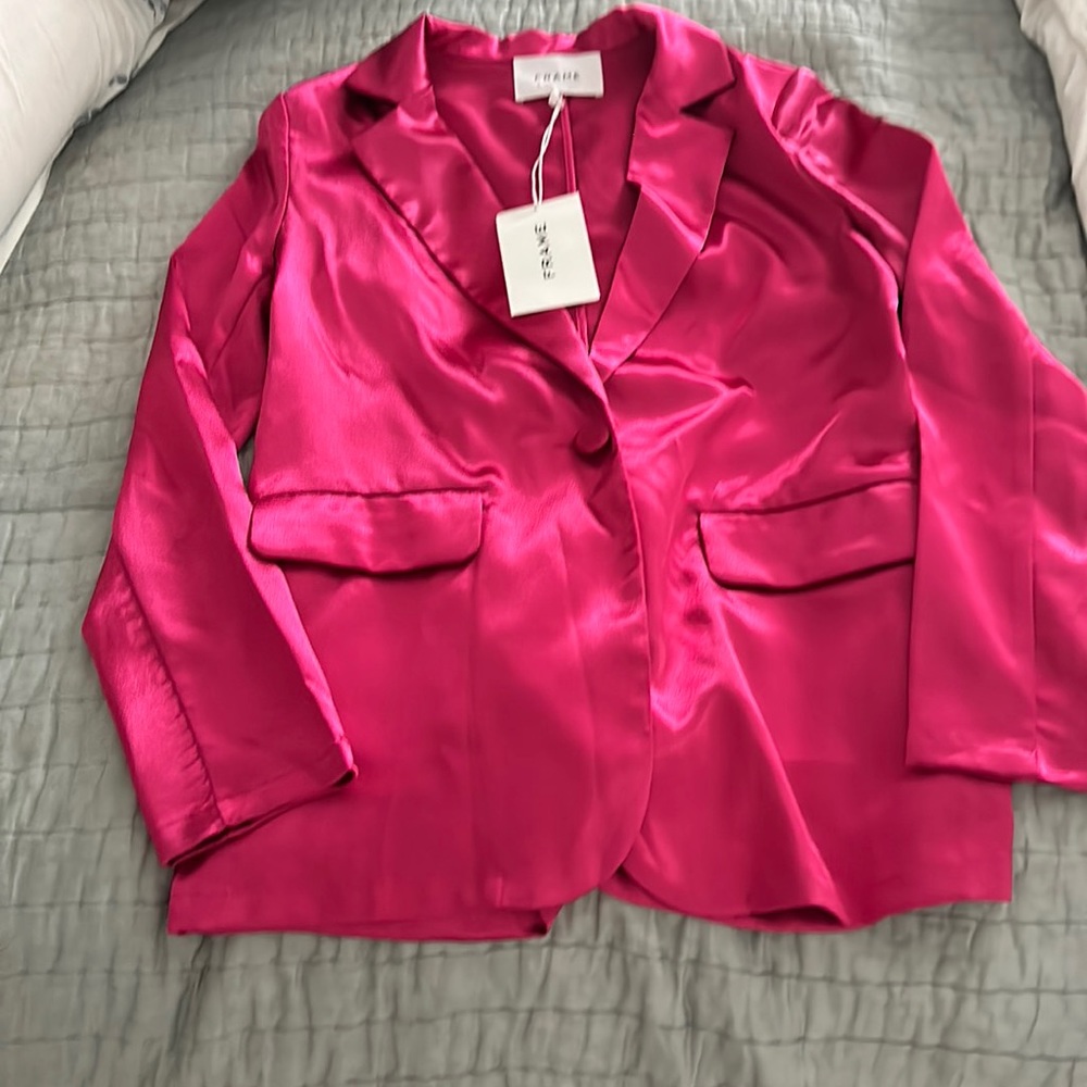 Frame Satin Strong Shoulder Blazer Magenta color